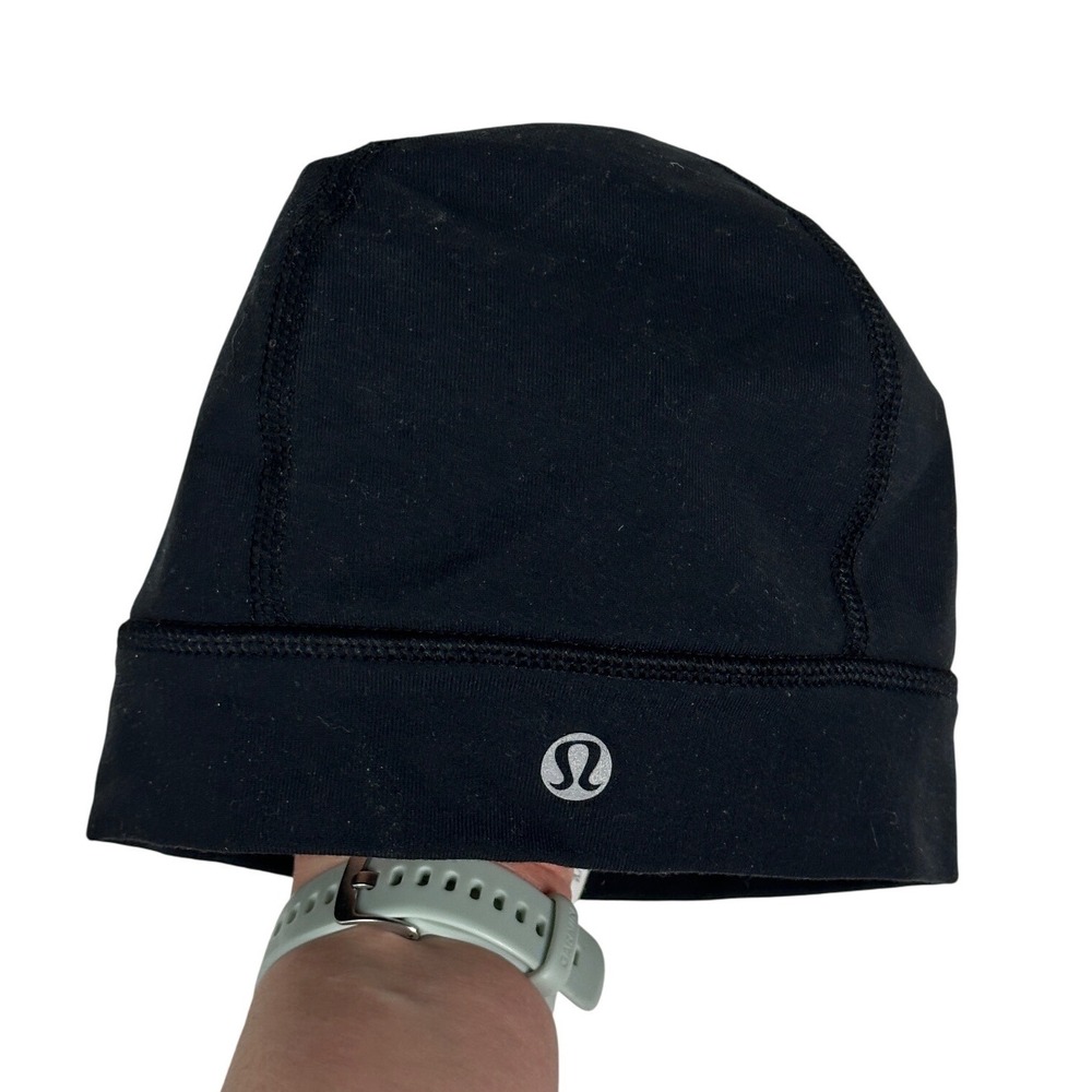 Lululemon Womens Beanie O/S Running Black Reflective Logo Athletic Hat Ponytail